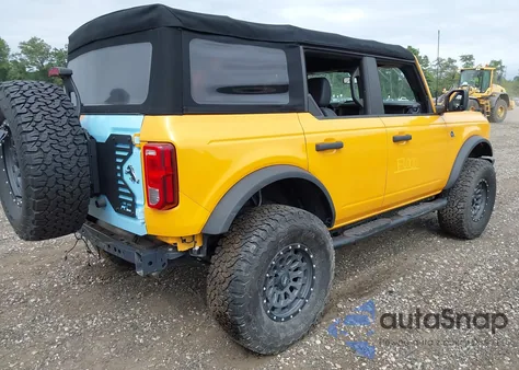 2022 Ford Bronco Black Diamond из США, поврежденный, VIN 1FMEE5DH3NLB35950